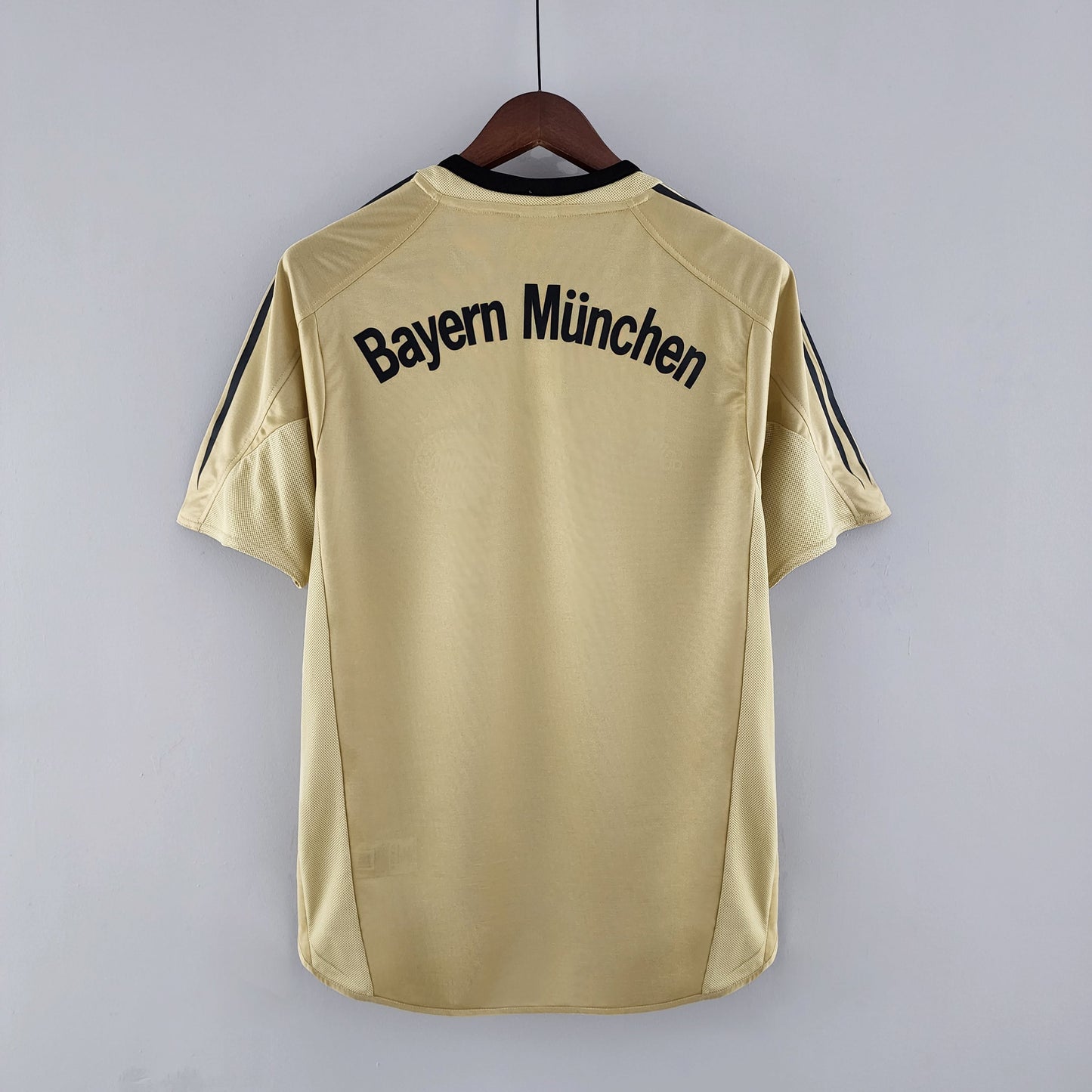 04/05 Bayern Away Retro Jersey