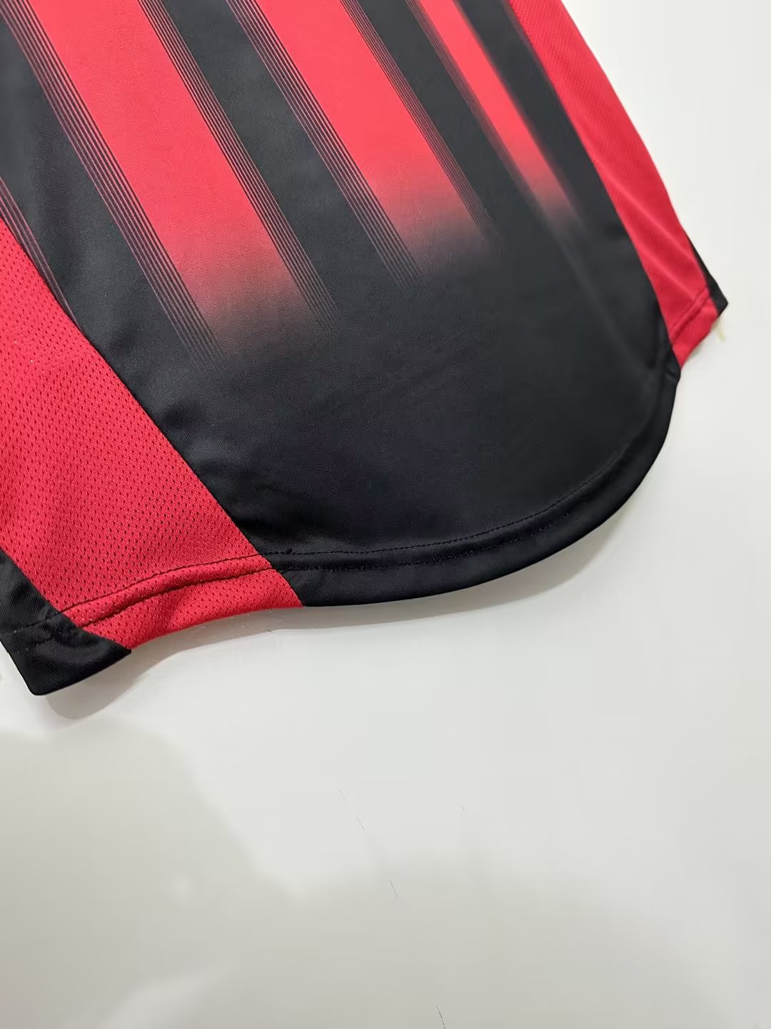 04-05 AC Milan Home Retro Jersey