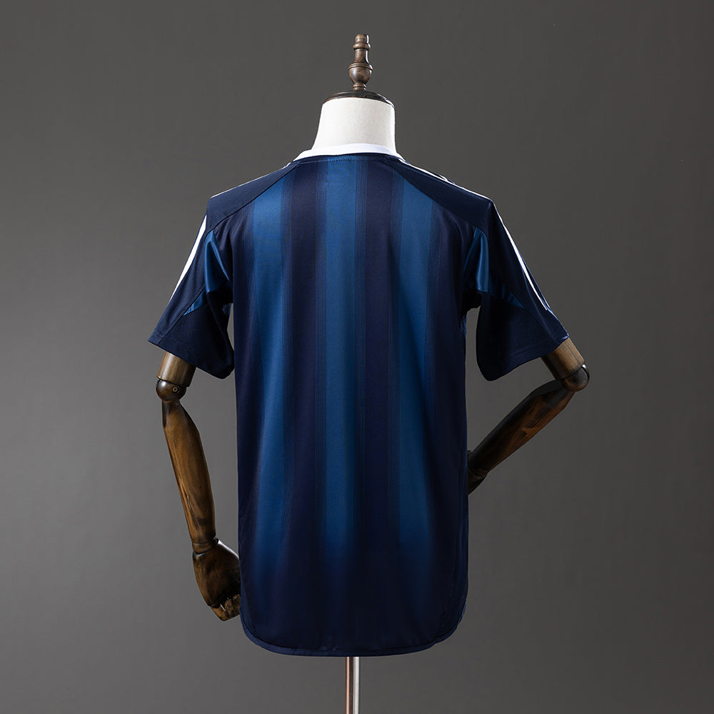 05/06 Newcastle United Away Retro Jersey