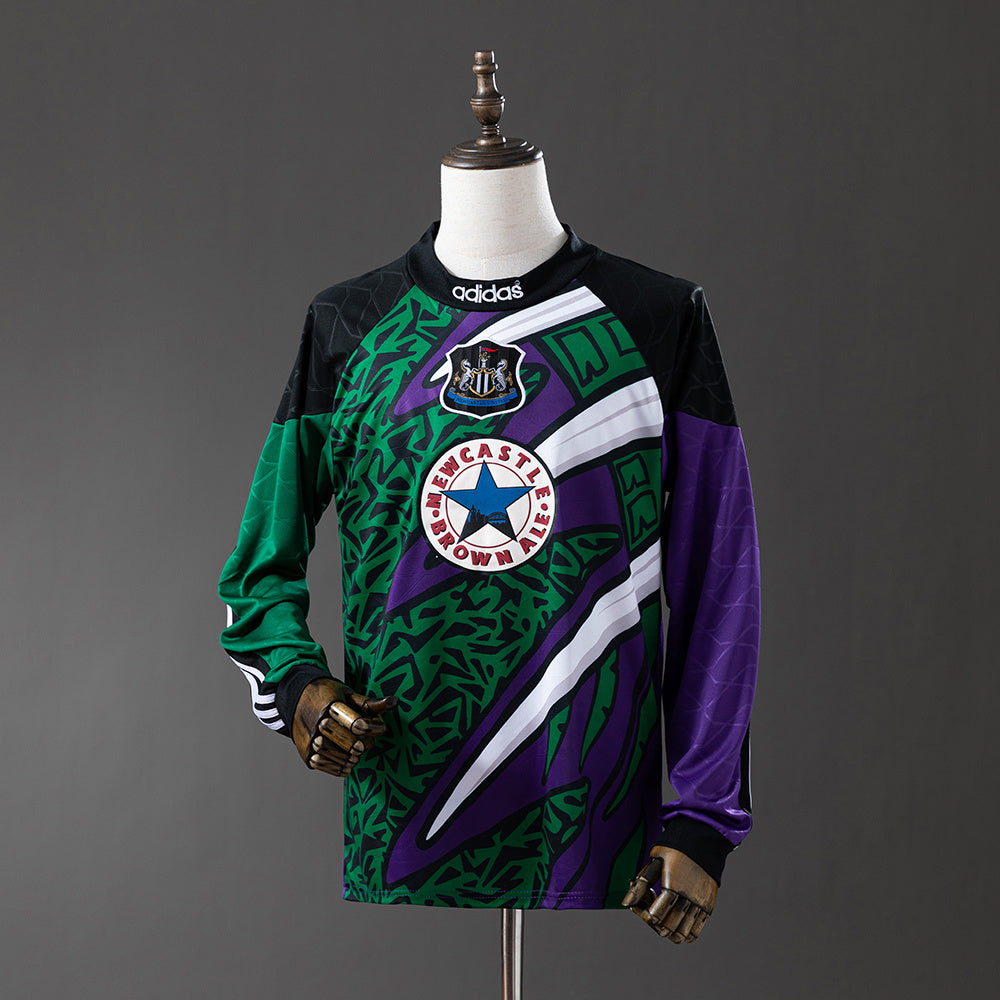 95/96 Newcastle United Goalkeeper Long Sleeve Retro Jersey Green