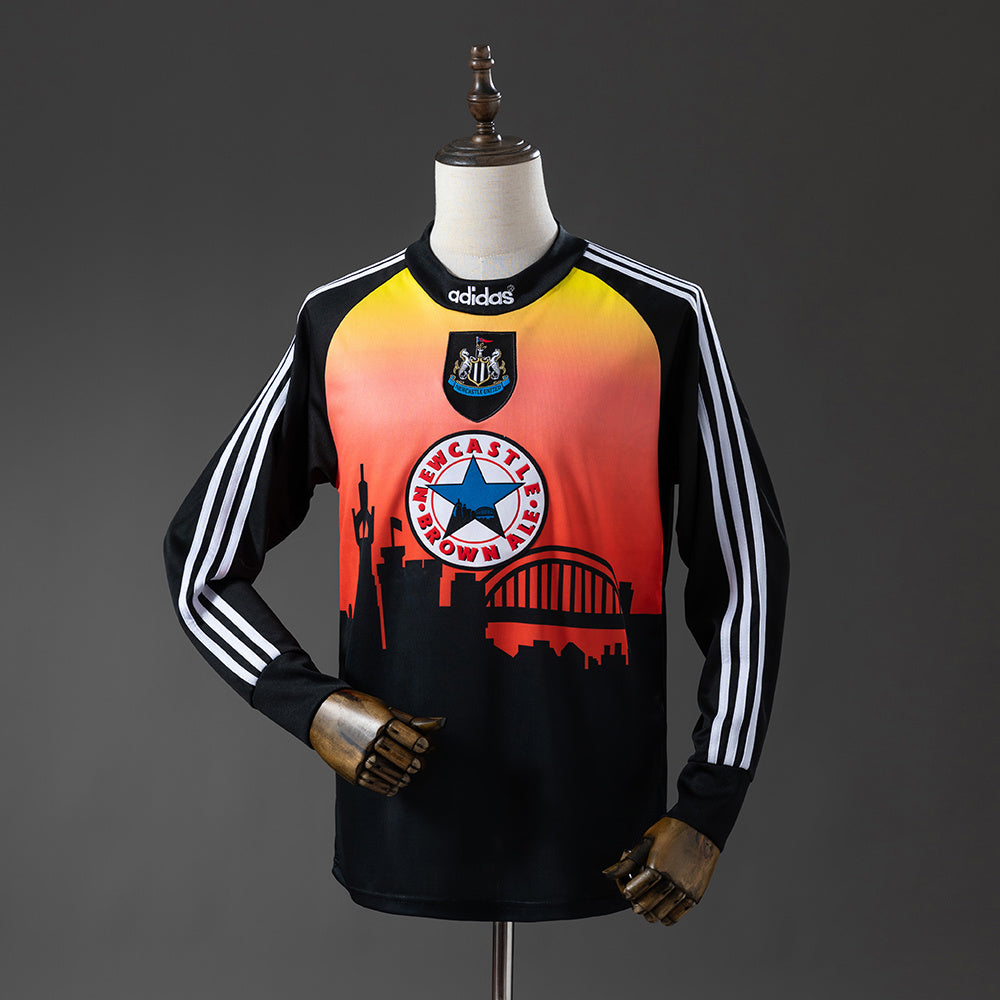 96/97 Newcastle United Goalkeeper Long Sleeve Retro Jersey