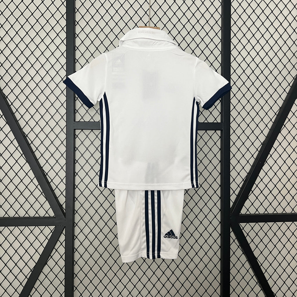 16/17 Real Madrid Home Retro Kids Kit