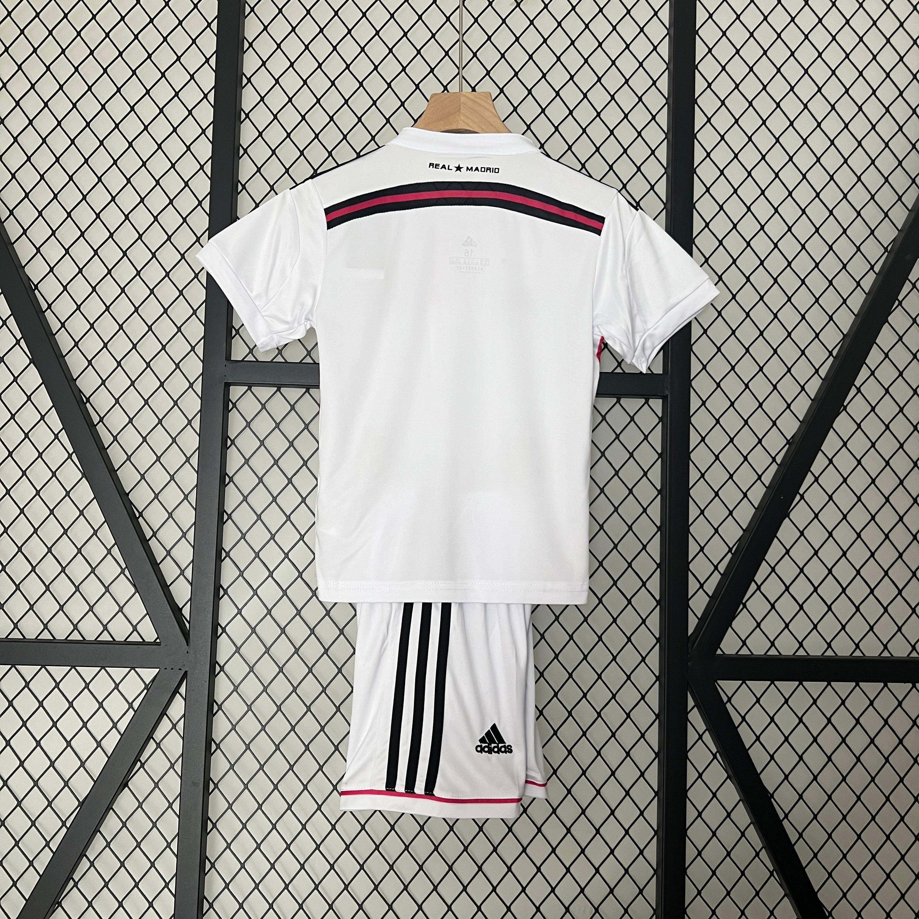 14/15 Real Madrid Home Retro Kids Kit