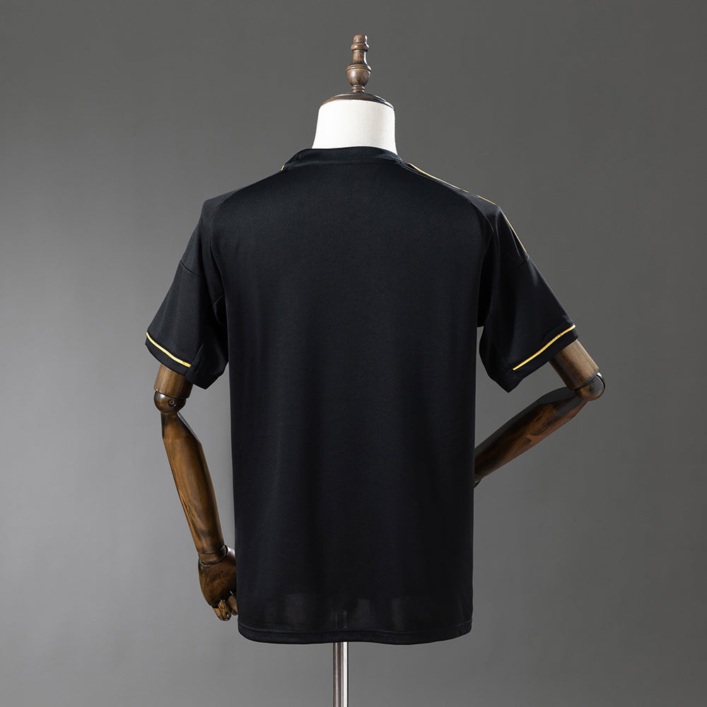 25/26 Liverpool Special Edition Black Jersey