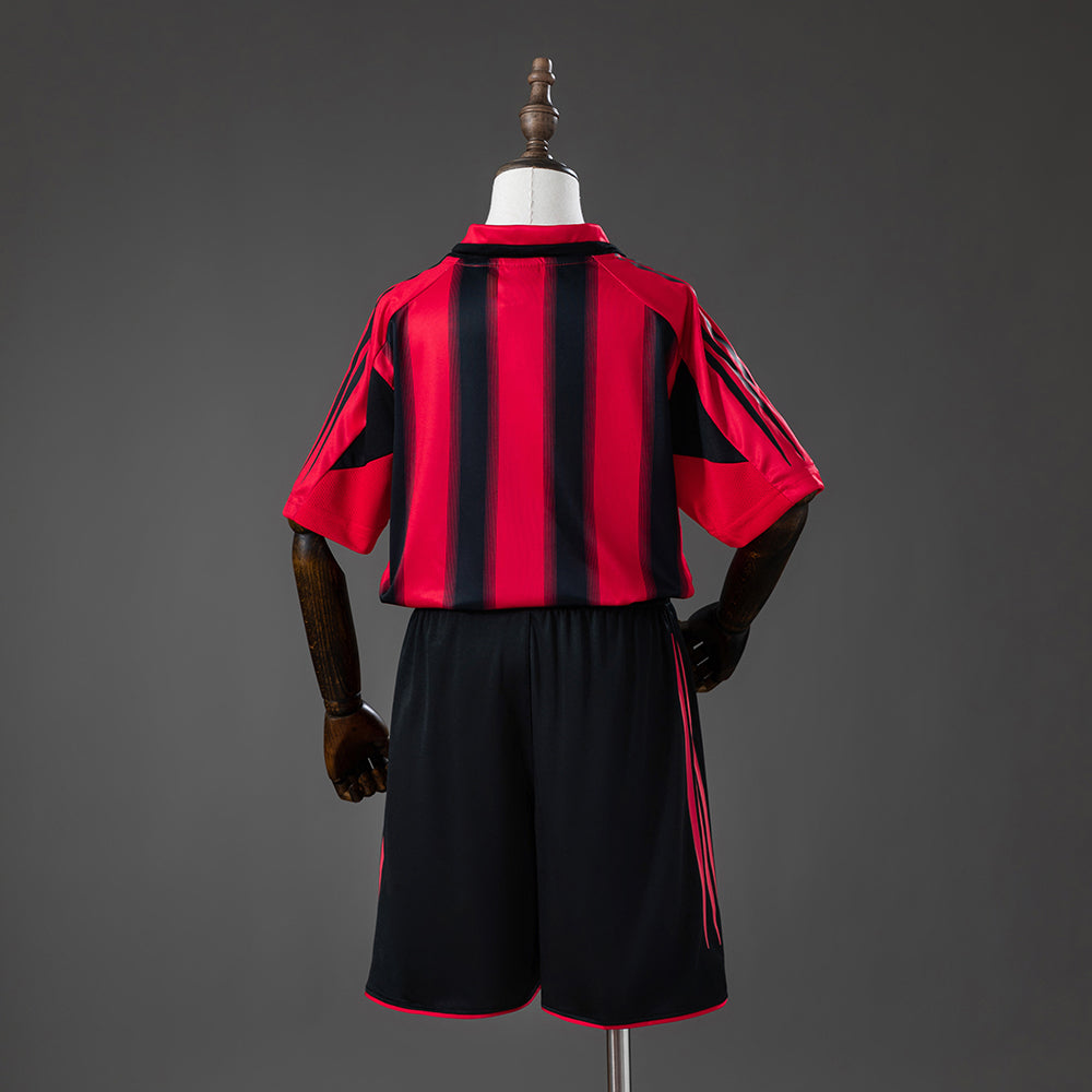 04/05 AC Milan Home Retro Kids Kit