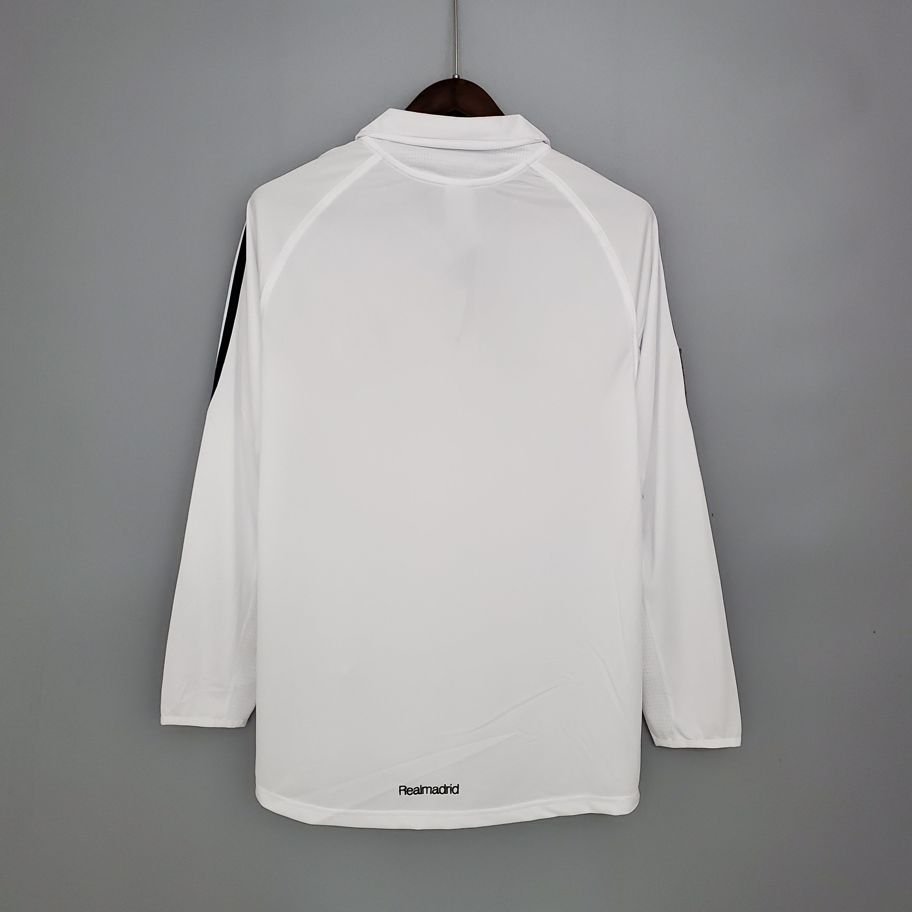 05/06 Real Madrid Home Long Sleeve Retro Jersey