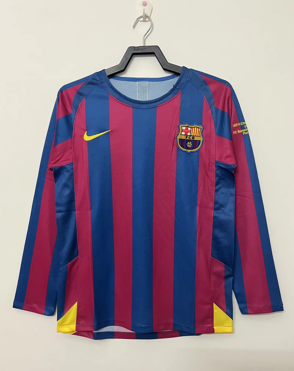 05/06 Barcelona Home Champions League Long Sleeve Retro Jersey