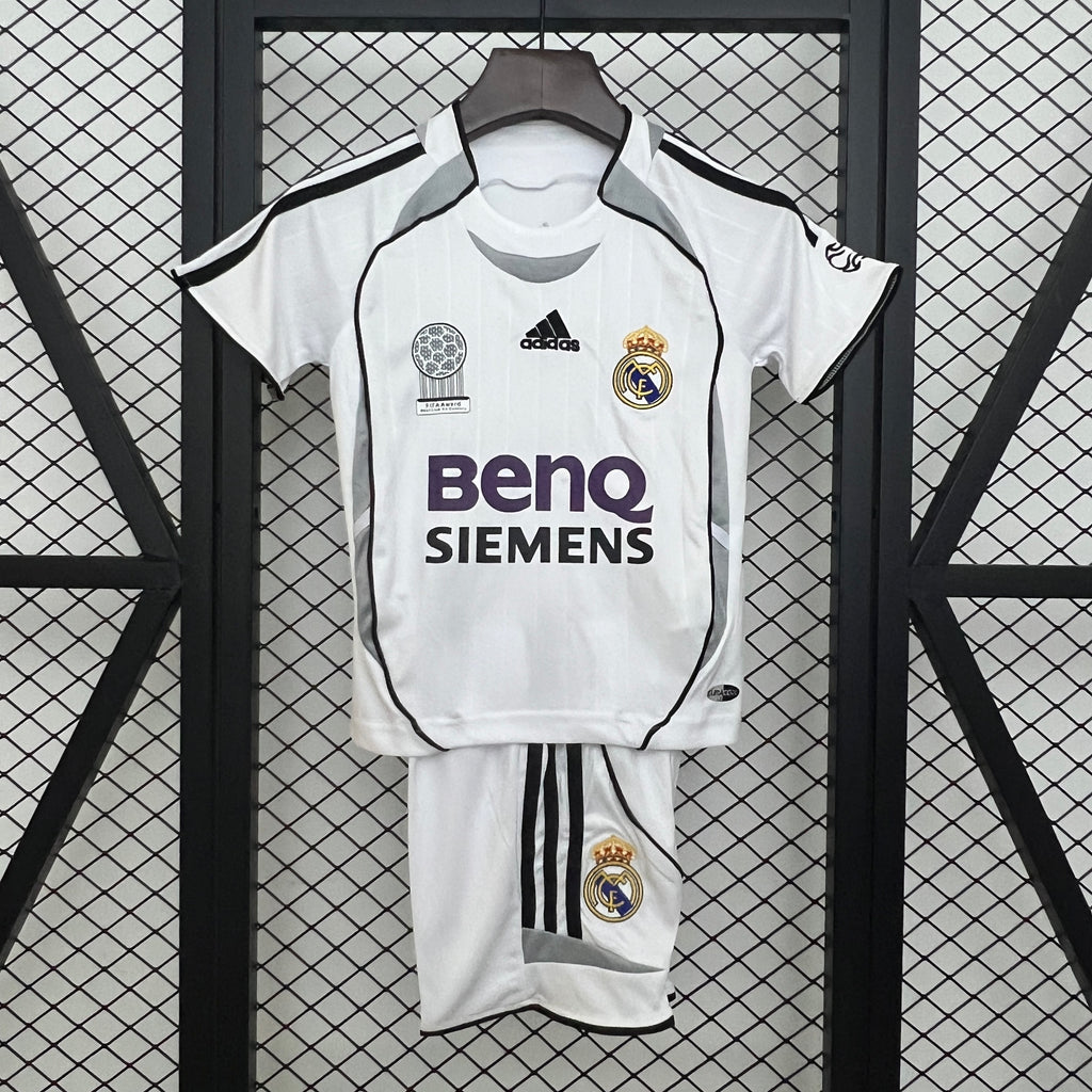 06/07 Real Madrid Home Retro Kids Kit
