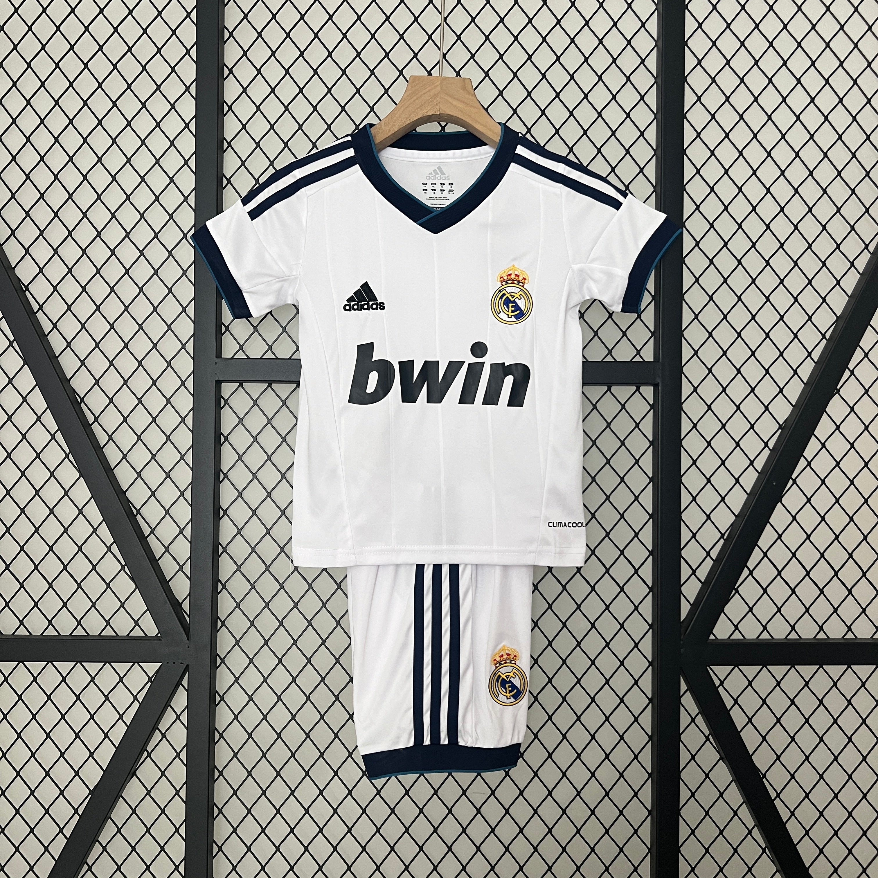 12/13 Real Madrid Home Retro Kids Kit