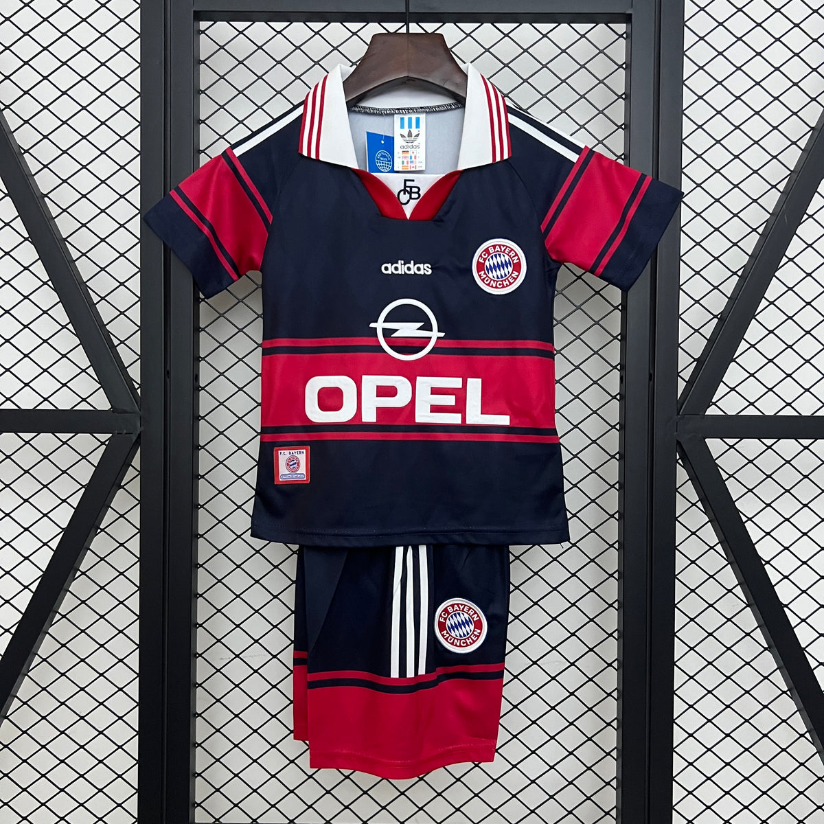 97/99 Bayern Munich Home Retro Kids Kit