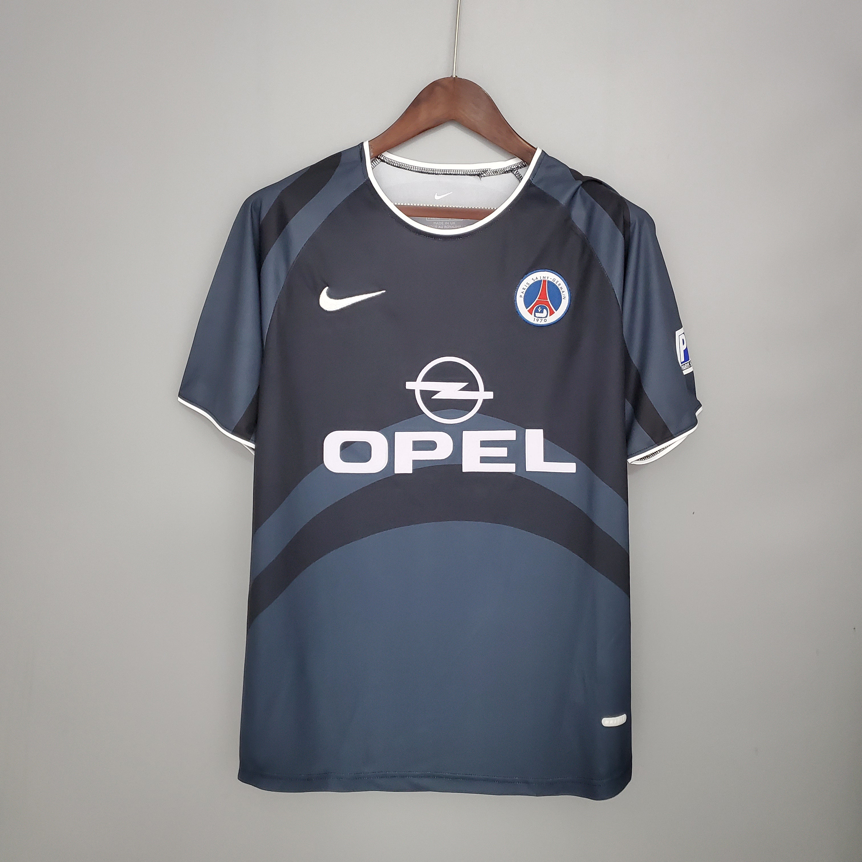 01/02 PSG Third Retro Jersey