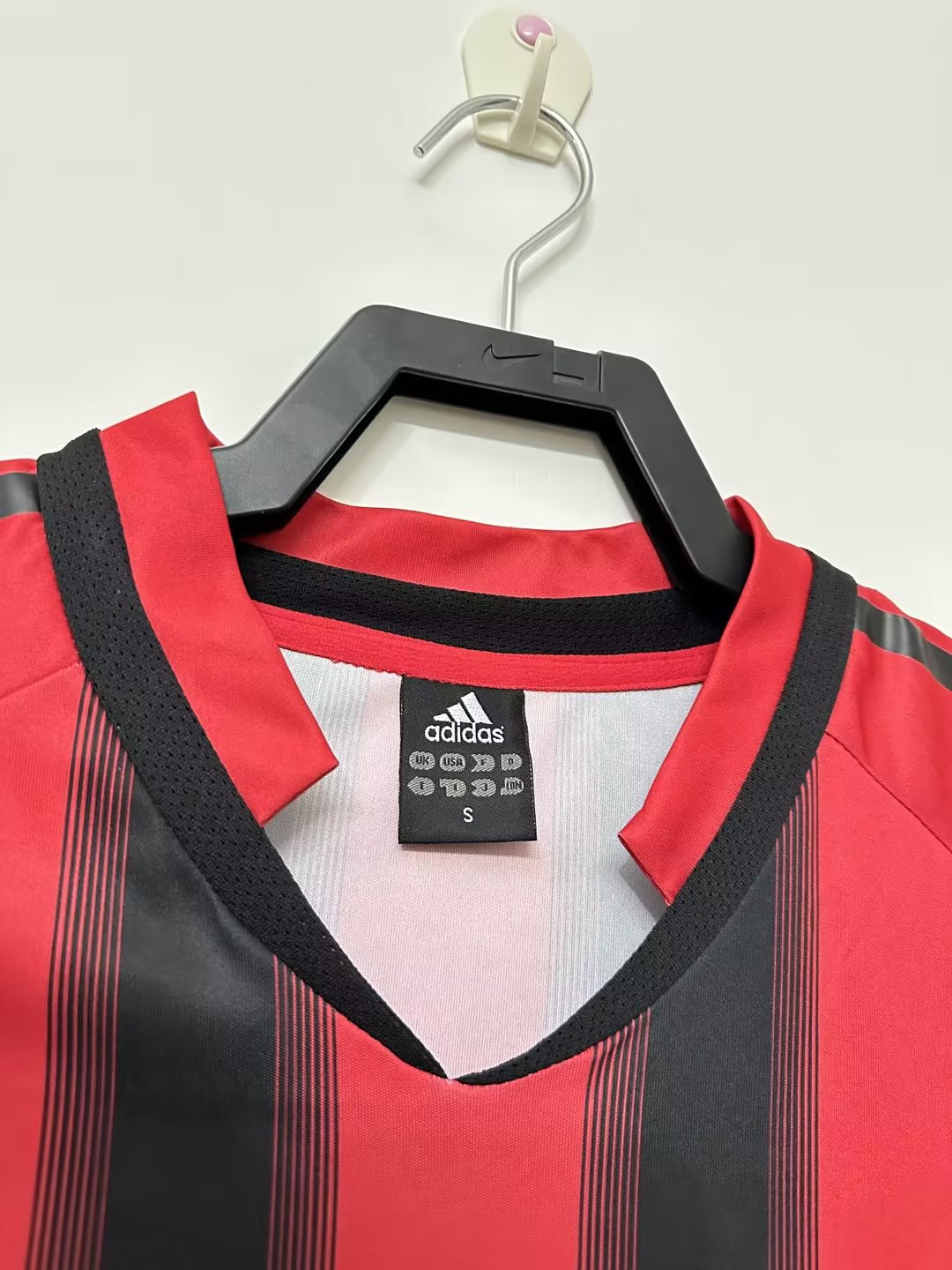 04-05 AC Milan Home Retro Jersey