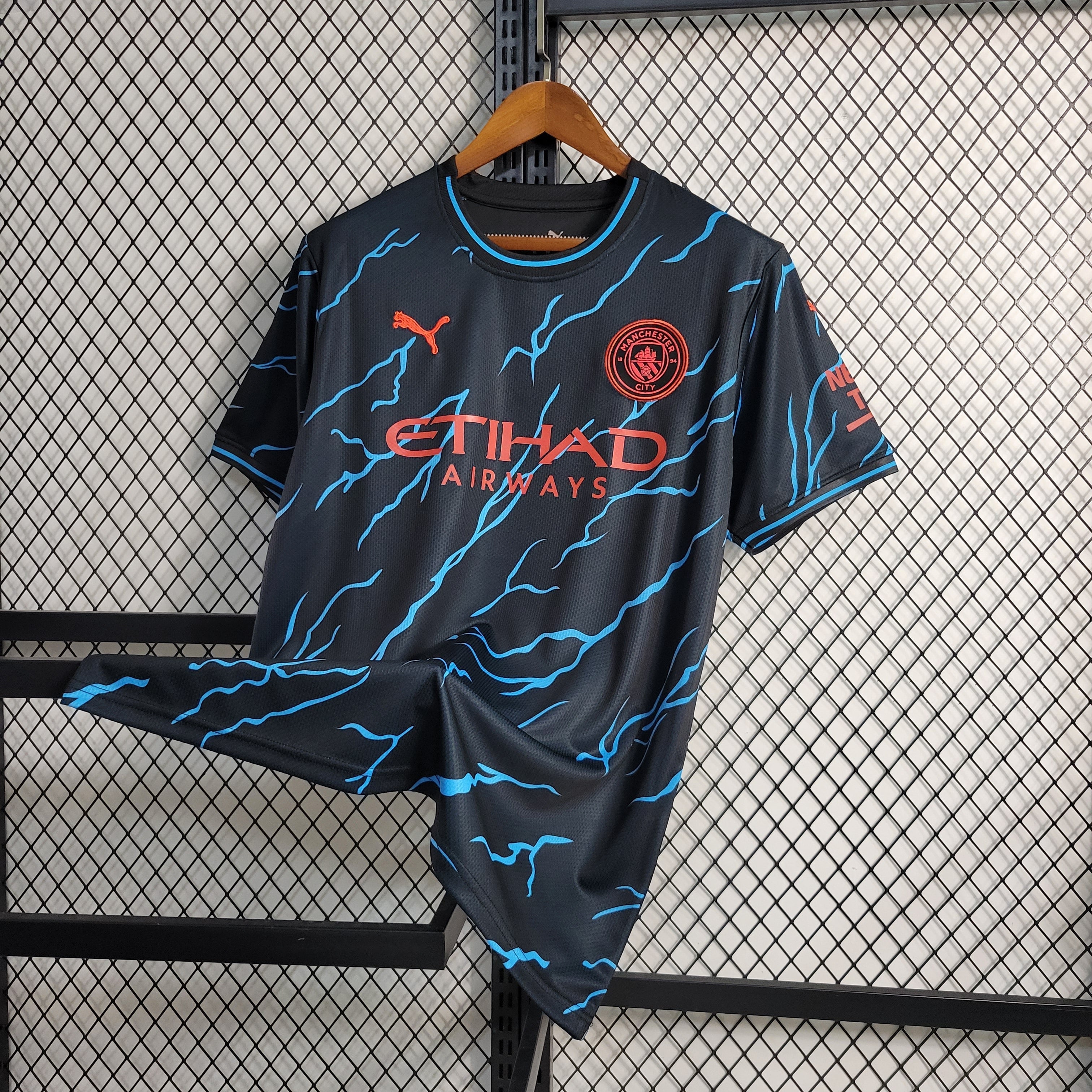 23/24 Manchester City Training Kit
