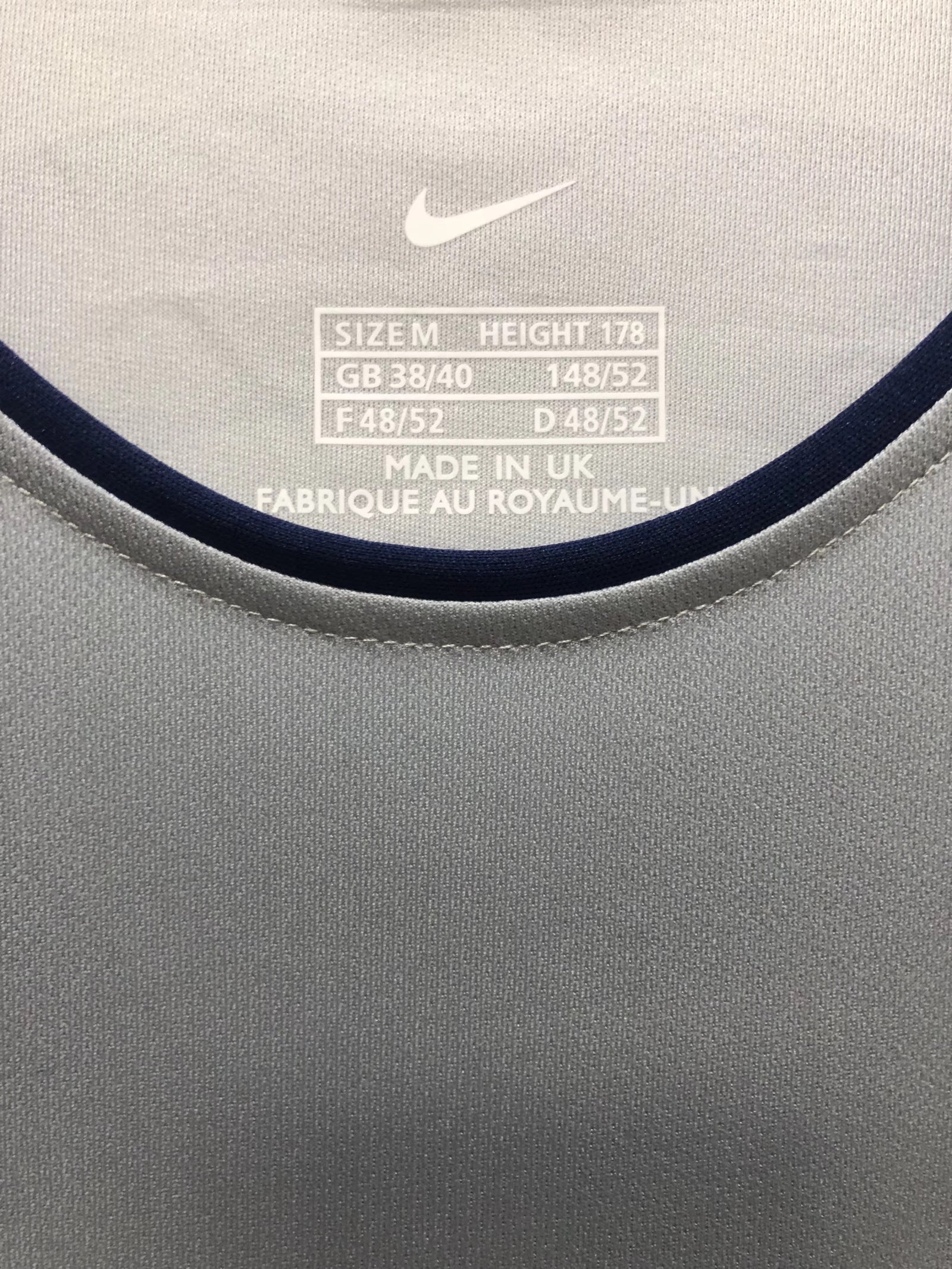 2001 PSG Away Retro Jersey