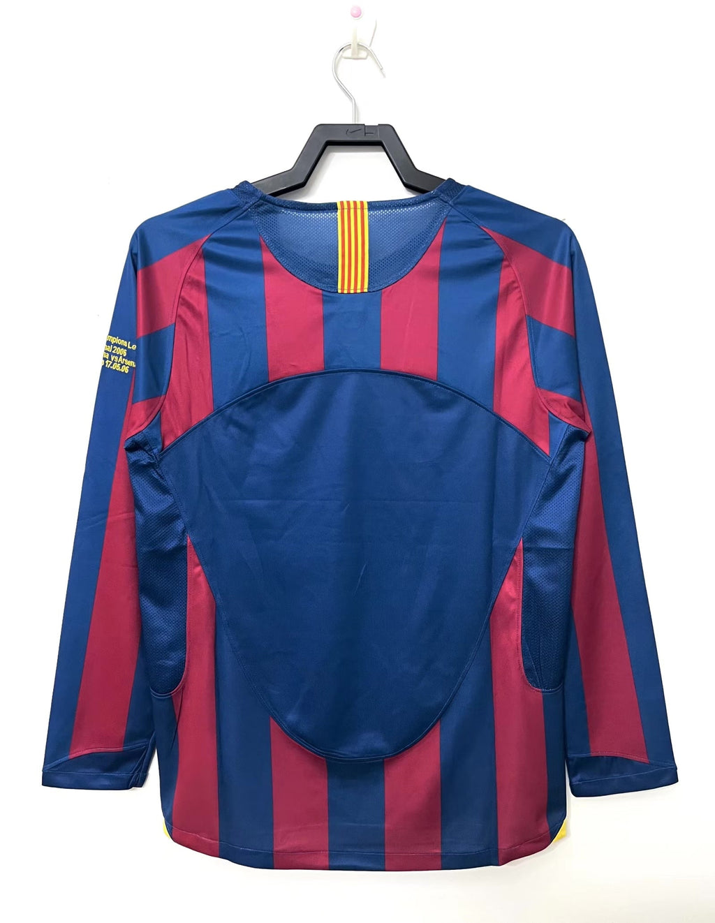 05/06 Barcelona Home Champions League Long Sleeve Retro Jersey
