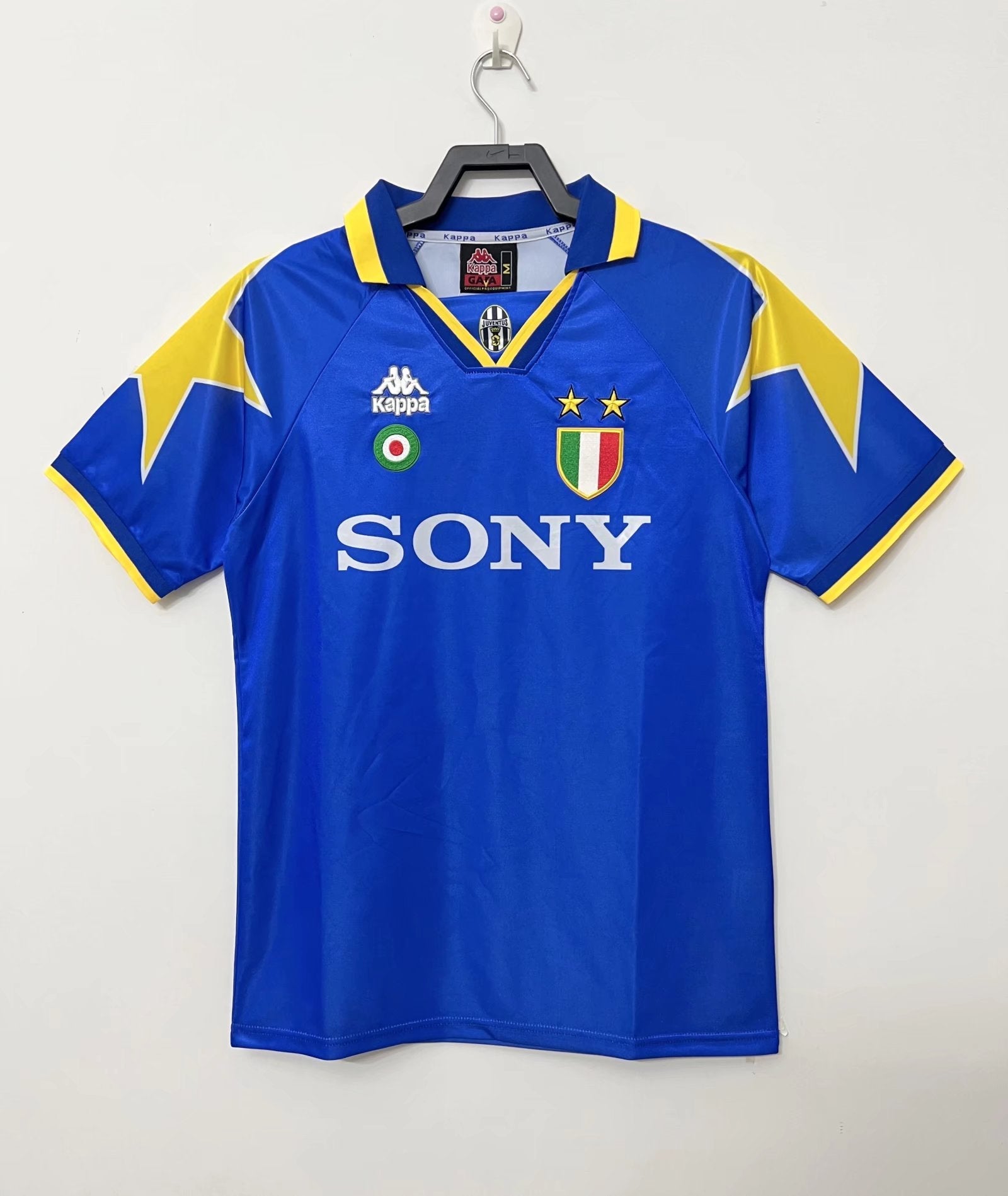 95/96 Juventus Away Retro Jersey
