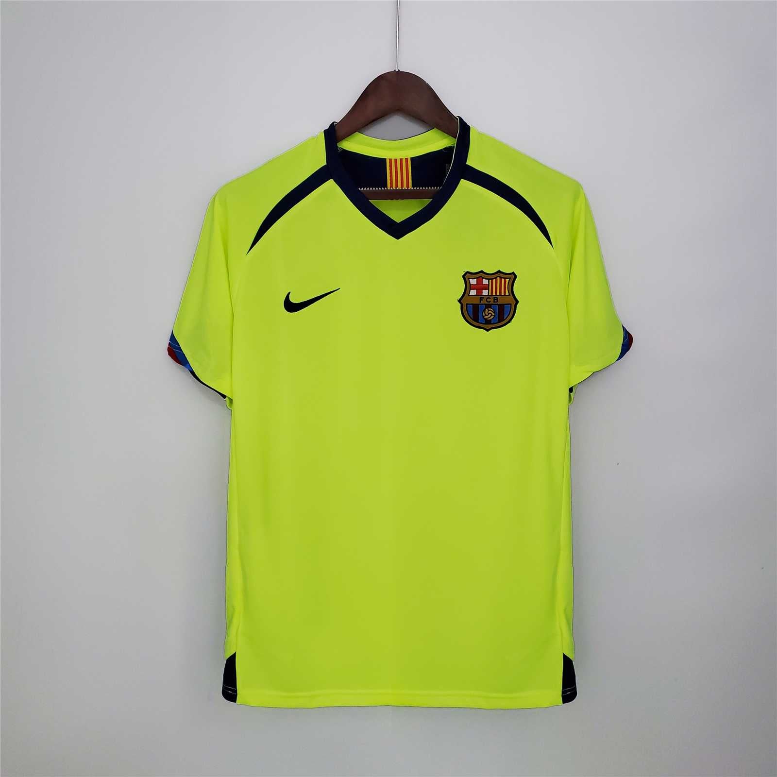 05/06 Barcelona Away Retro Jersey
