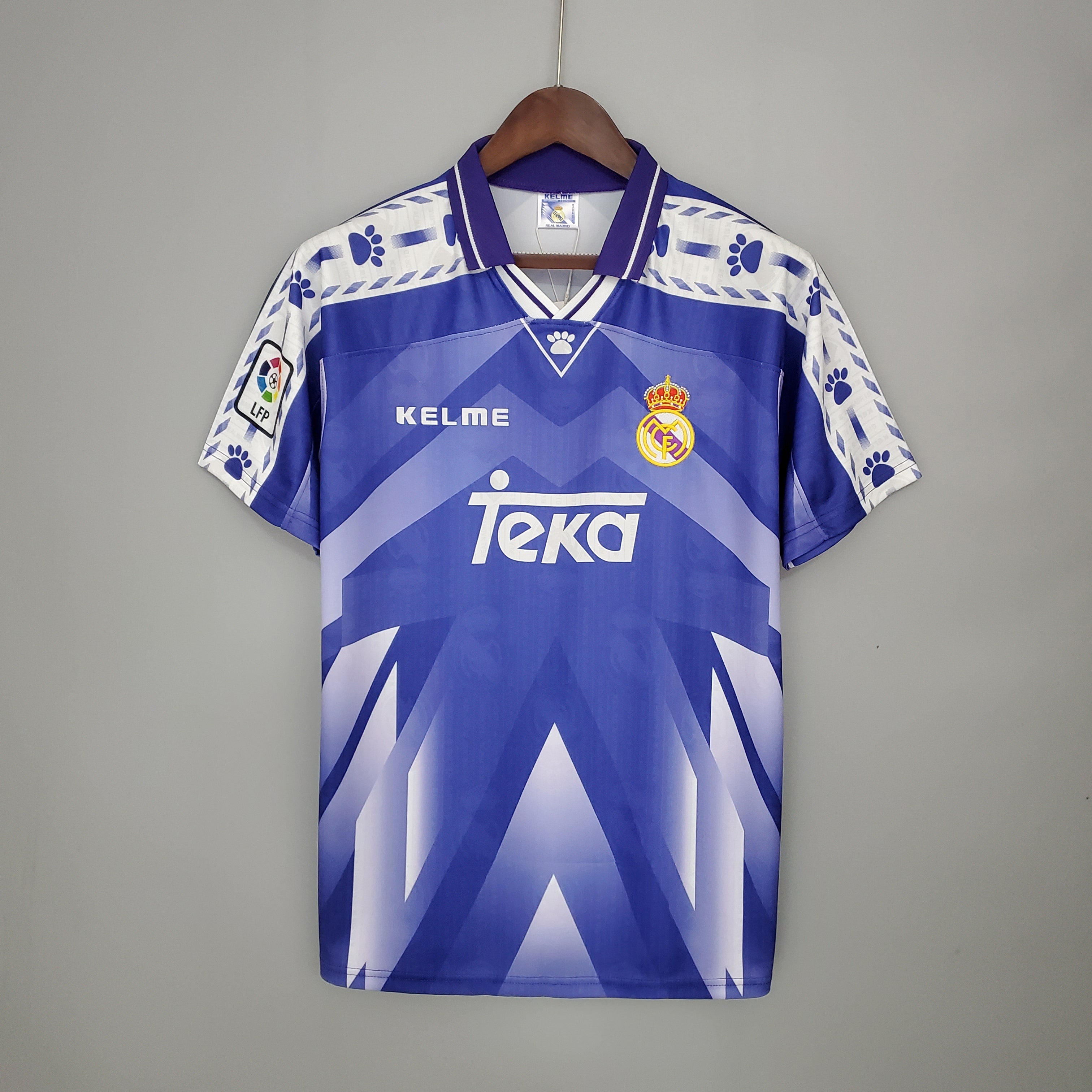 96/97 Real Madrid Away Retro Jersey