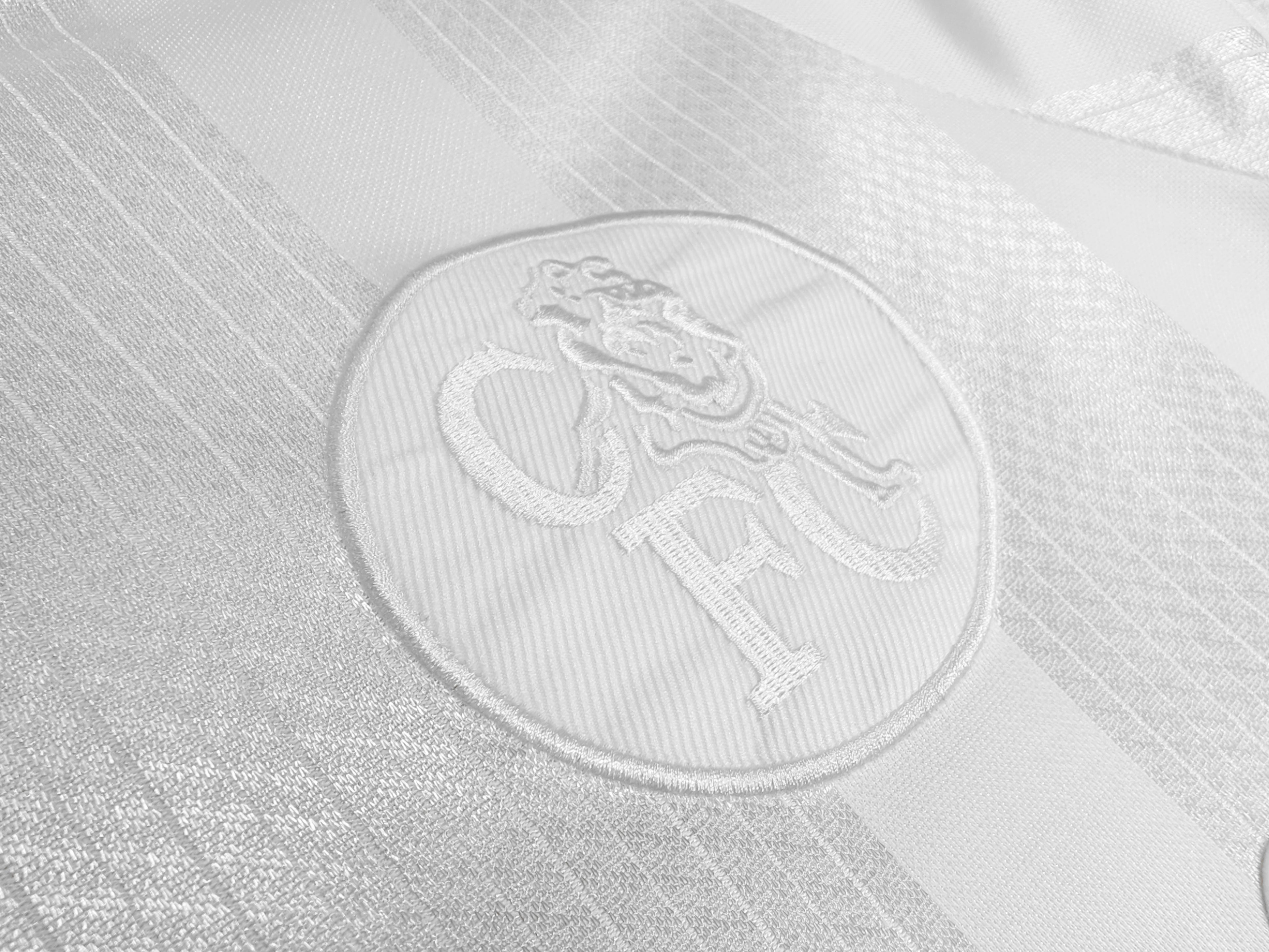 98/00 Chelsea Away White Jersey