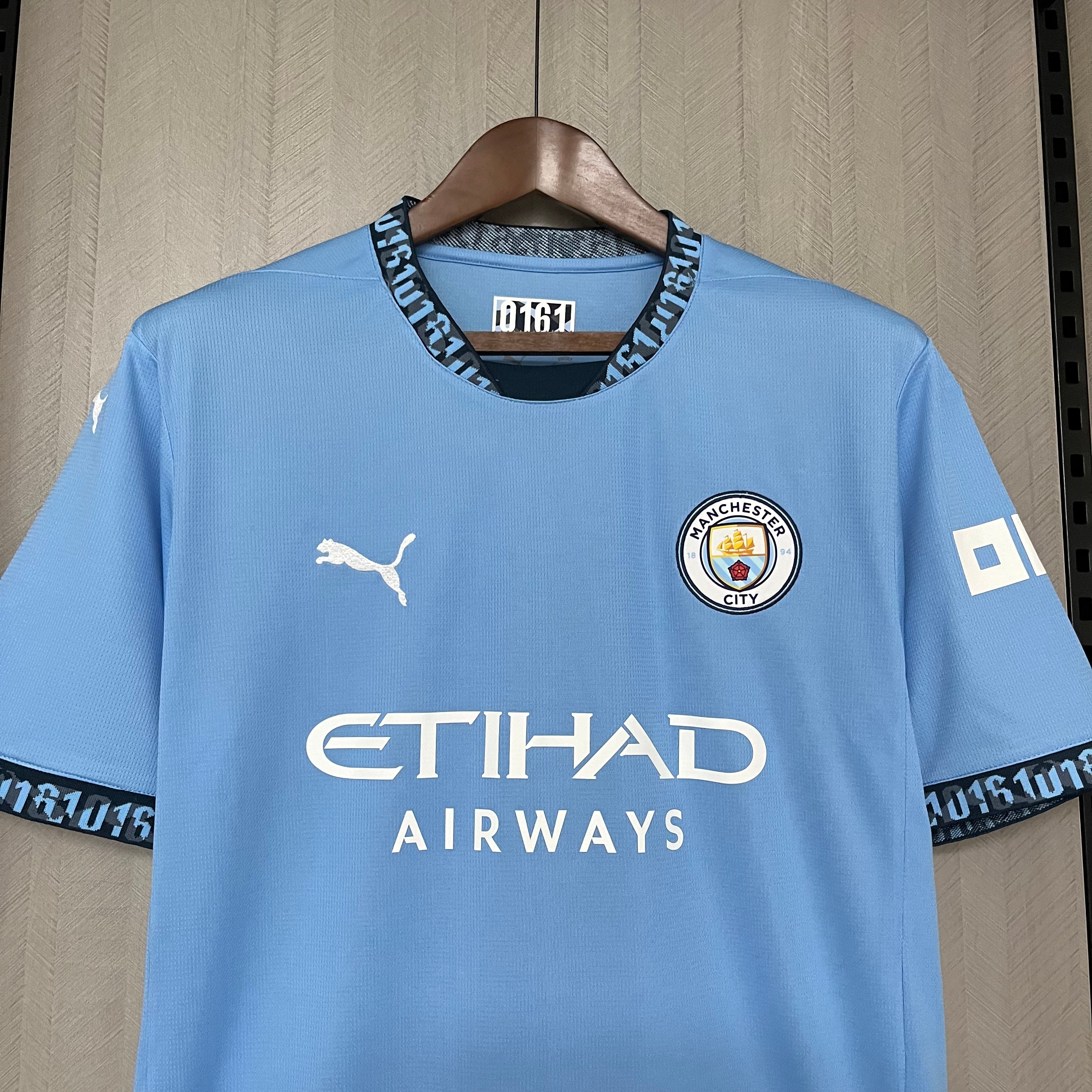 24-25 Manchester City Home Jersey