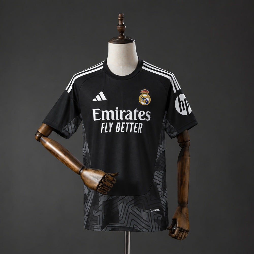 26/27 Real Madrid Goalkeeper Jersey