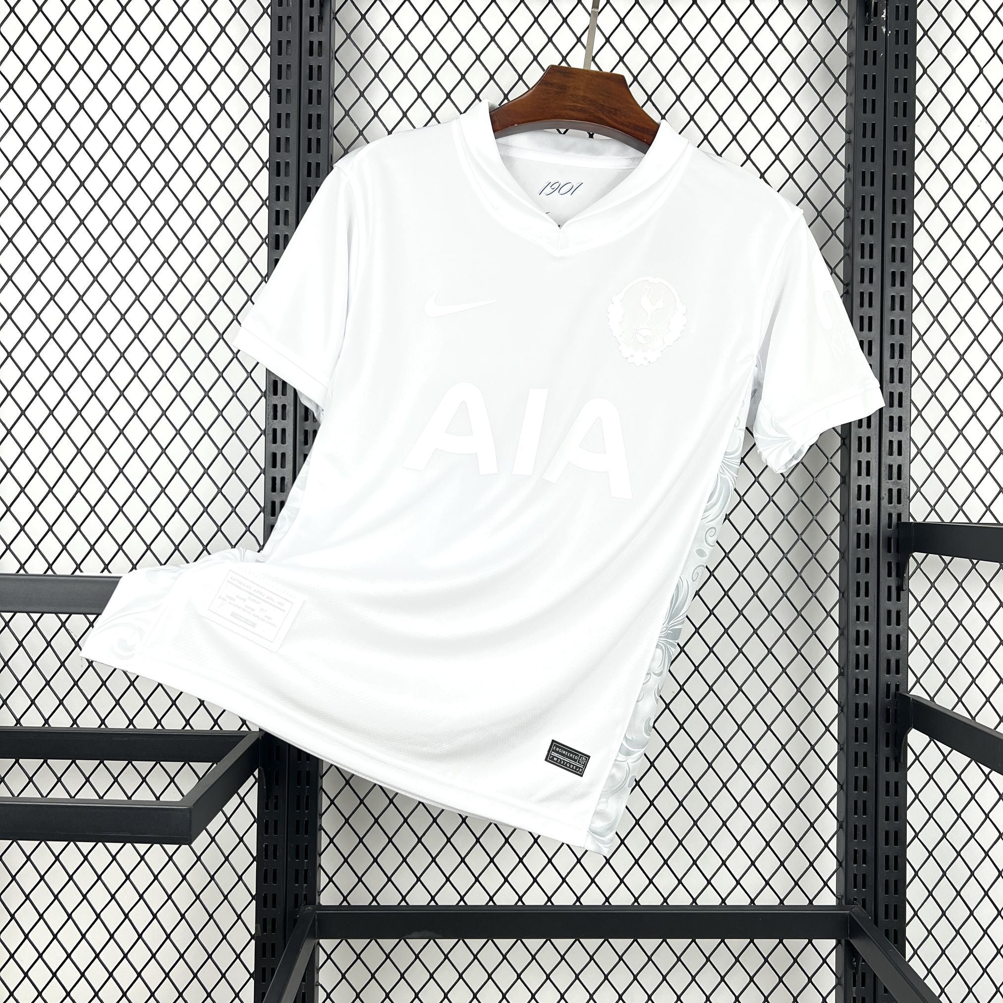 25/26 Tottenham 125th Anniversary Jersey