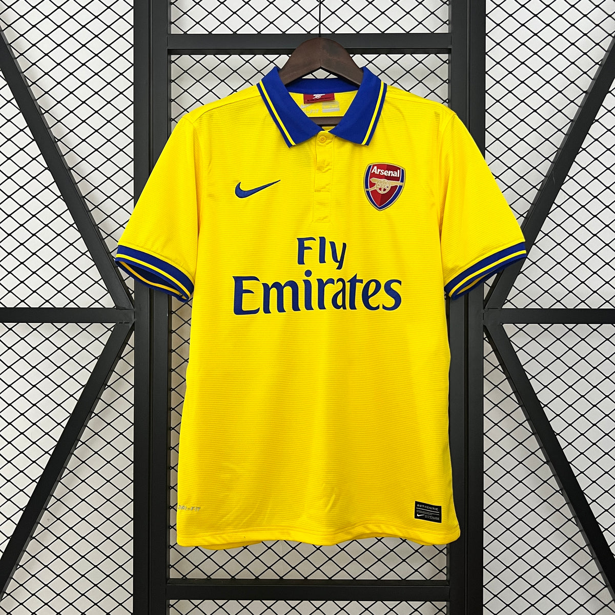 13/14 Arsenal Away Retro Jersey