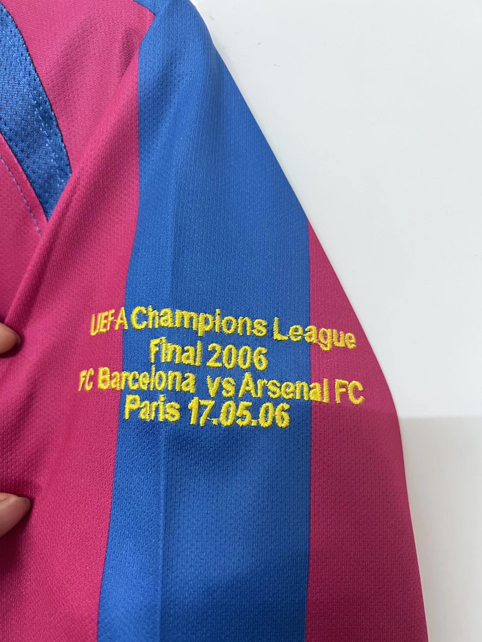 05/06 Barcelona Home Champions League Long Sleeve Retro Jersey