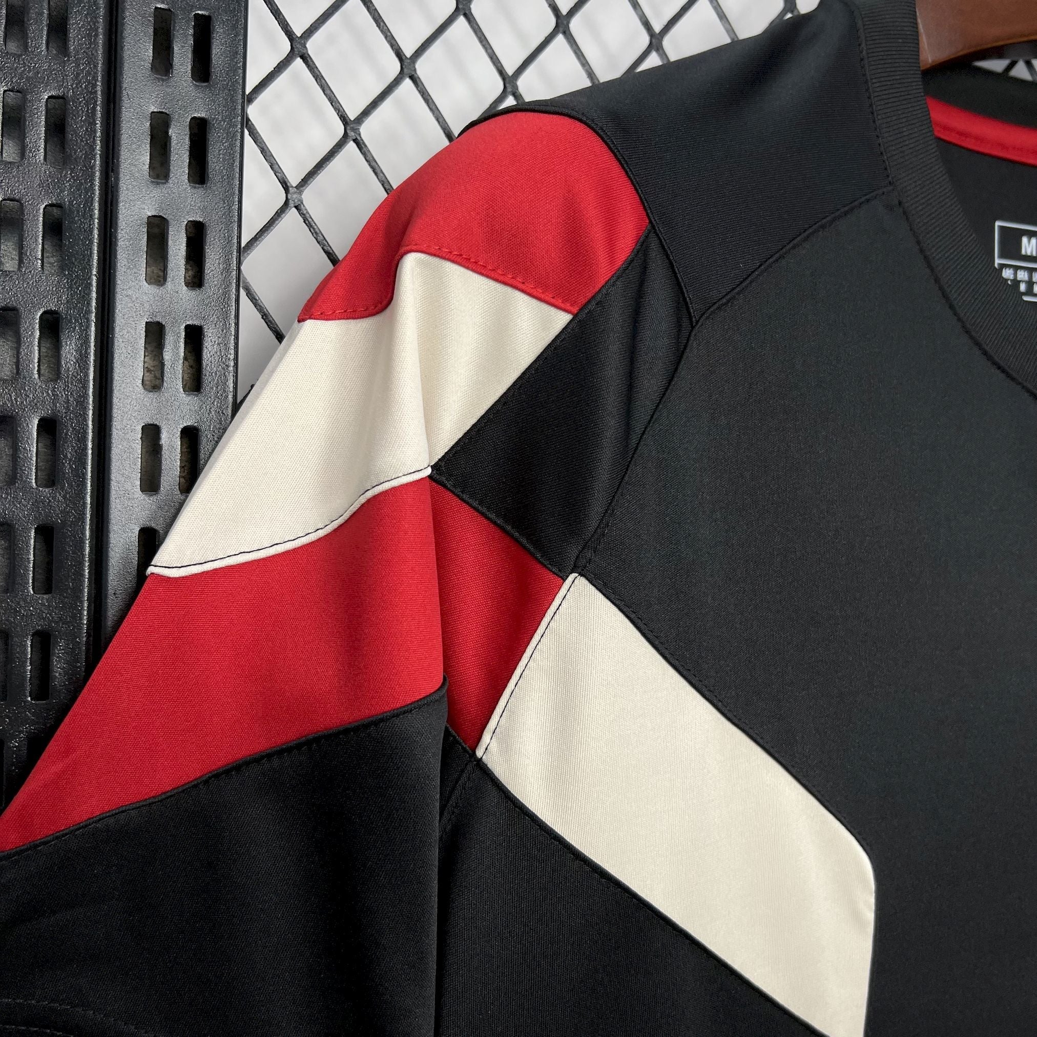 24-25 Manchester United Originals Tee Black Jersey