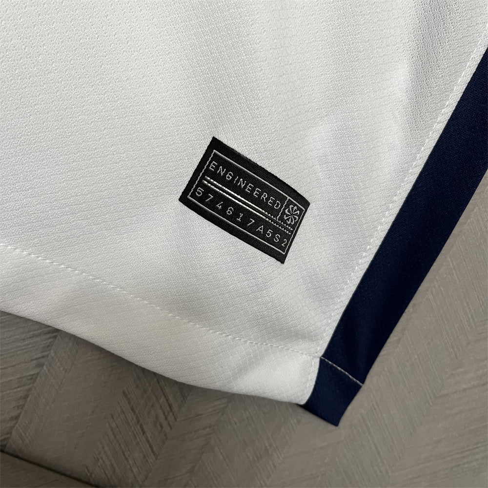 24-25 Tottenham Hotspur Home Jersey