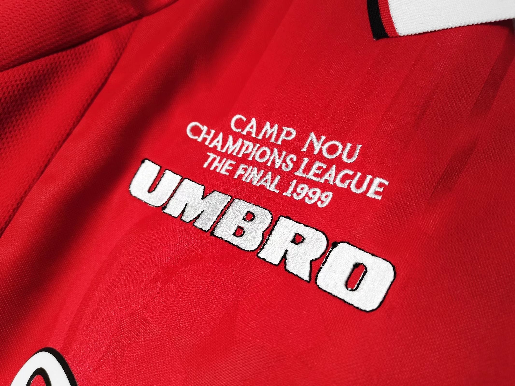 99/00 Manchester United Home Long Sleeve Jersey