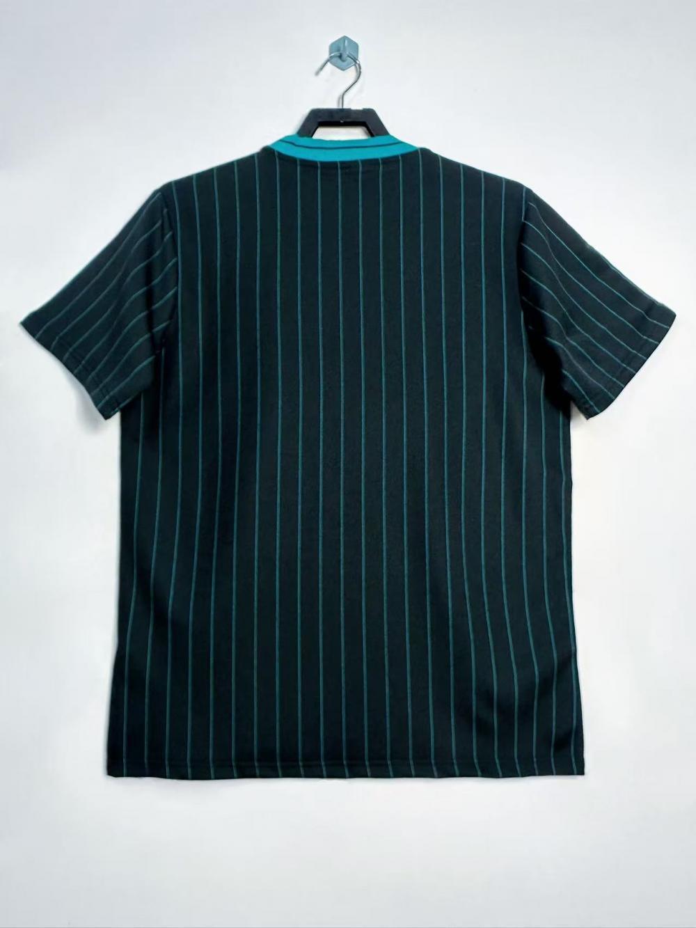25/26 Liverpool Icons Black Jersey