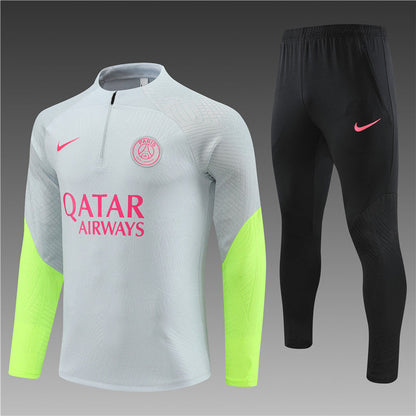 Paris Light Gray With Tracksuit