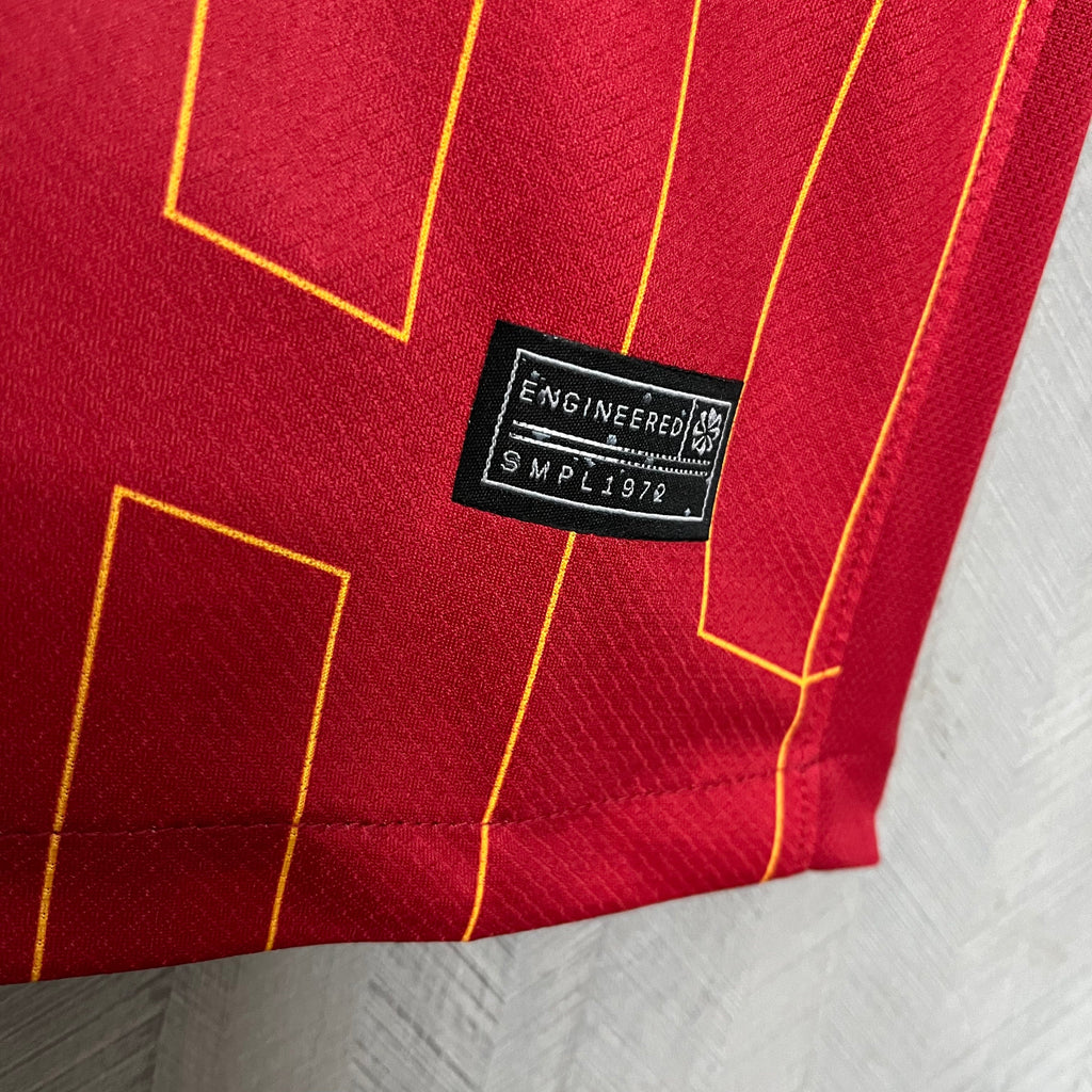 24-25 Liverpool Home Jersey