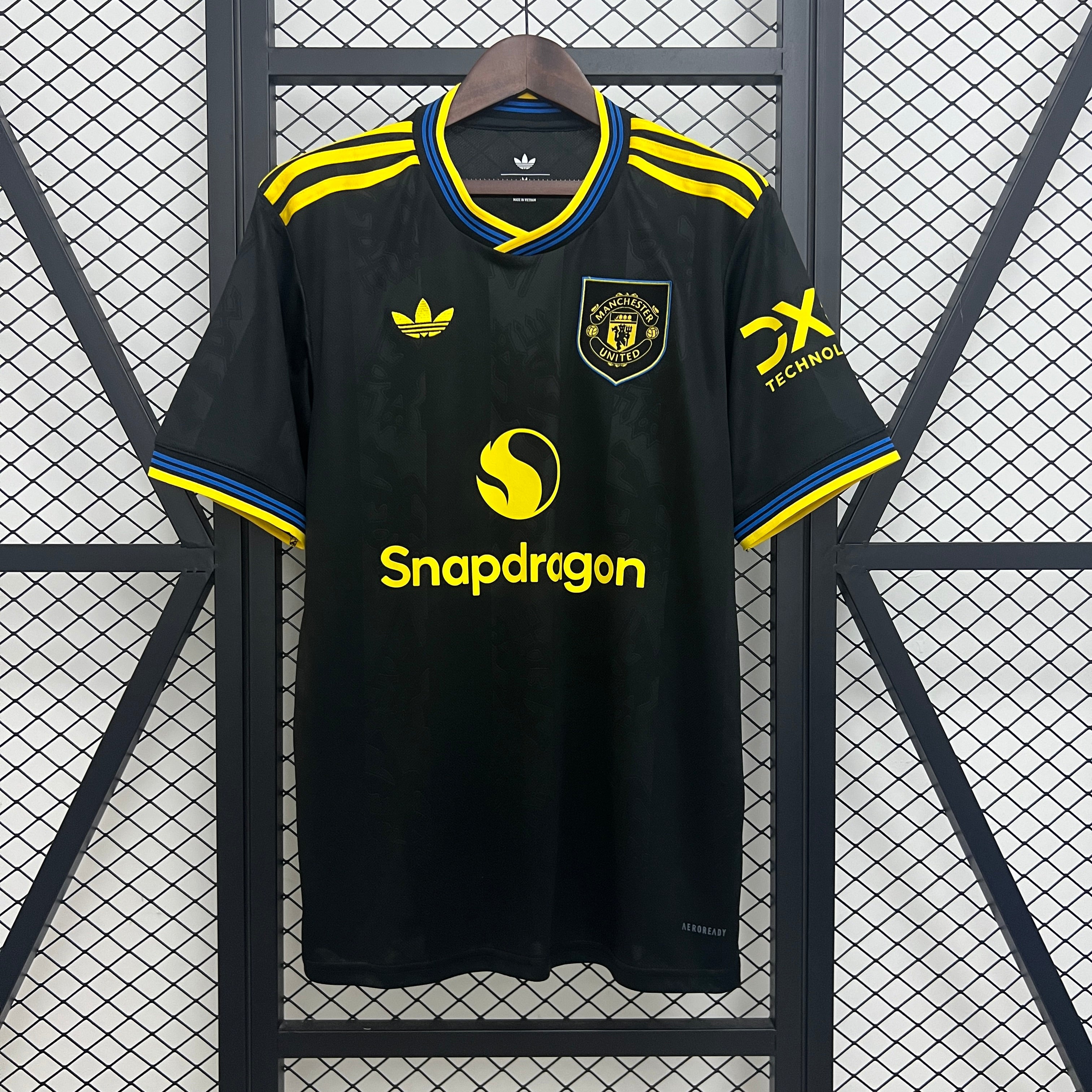 25/26 Manchester United Third Jersey
