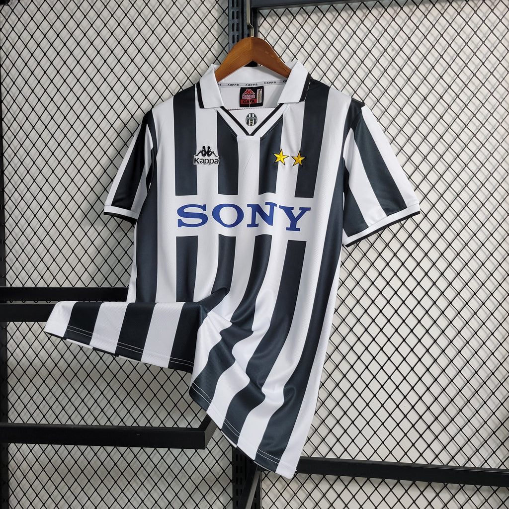 95/97 Juventus Home Retro Jersey
