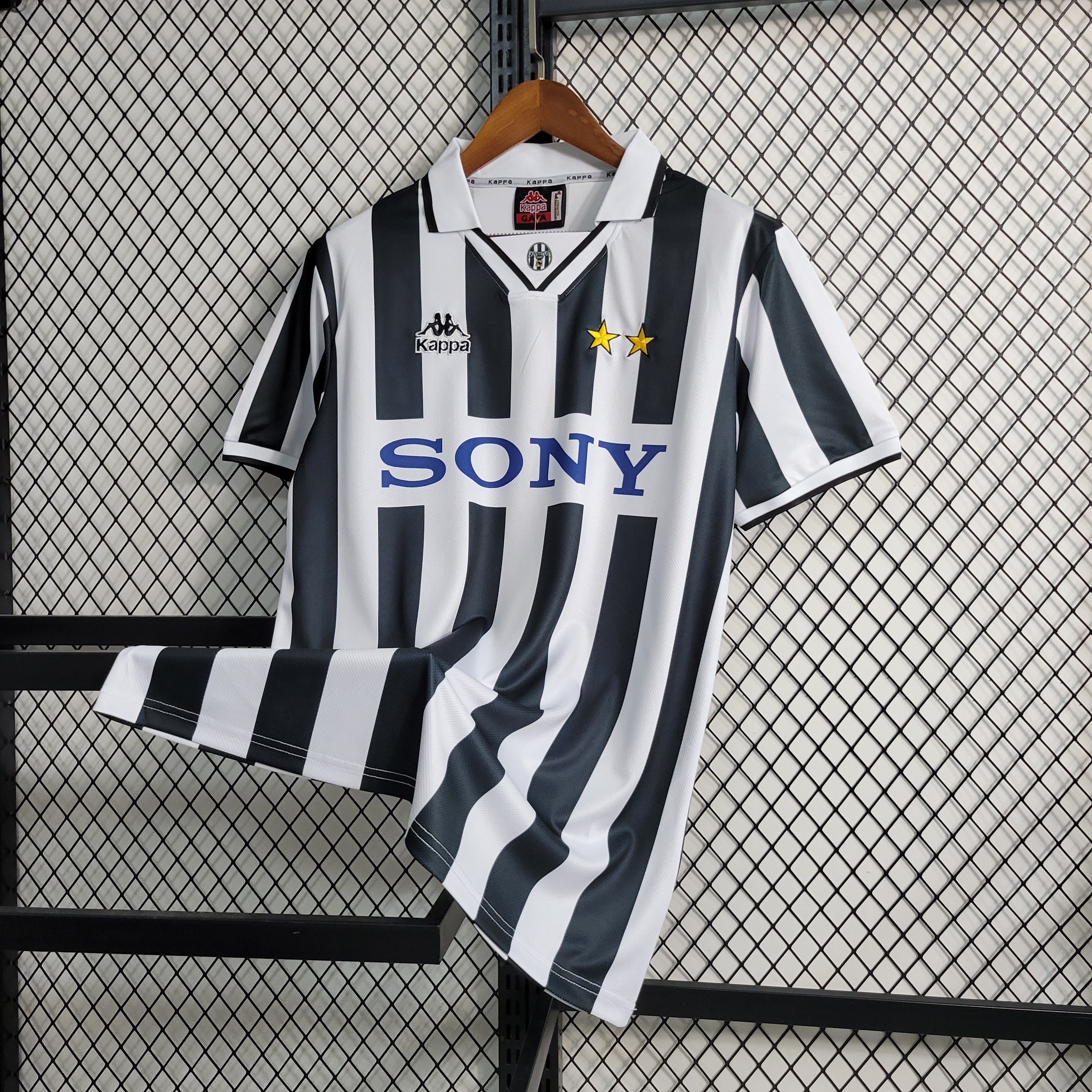 95/97 Juventus Home Retro Jersey