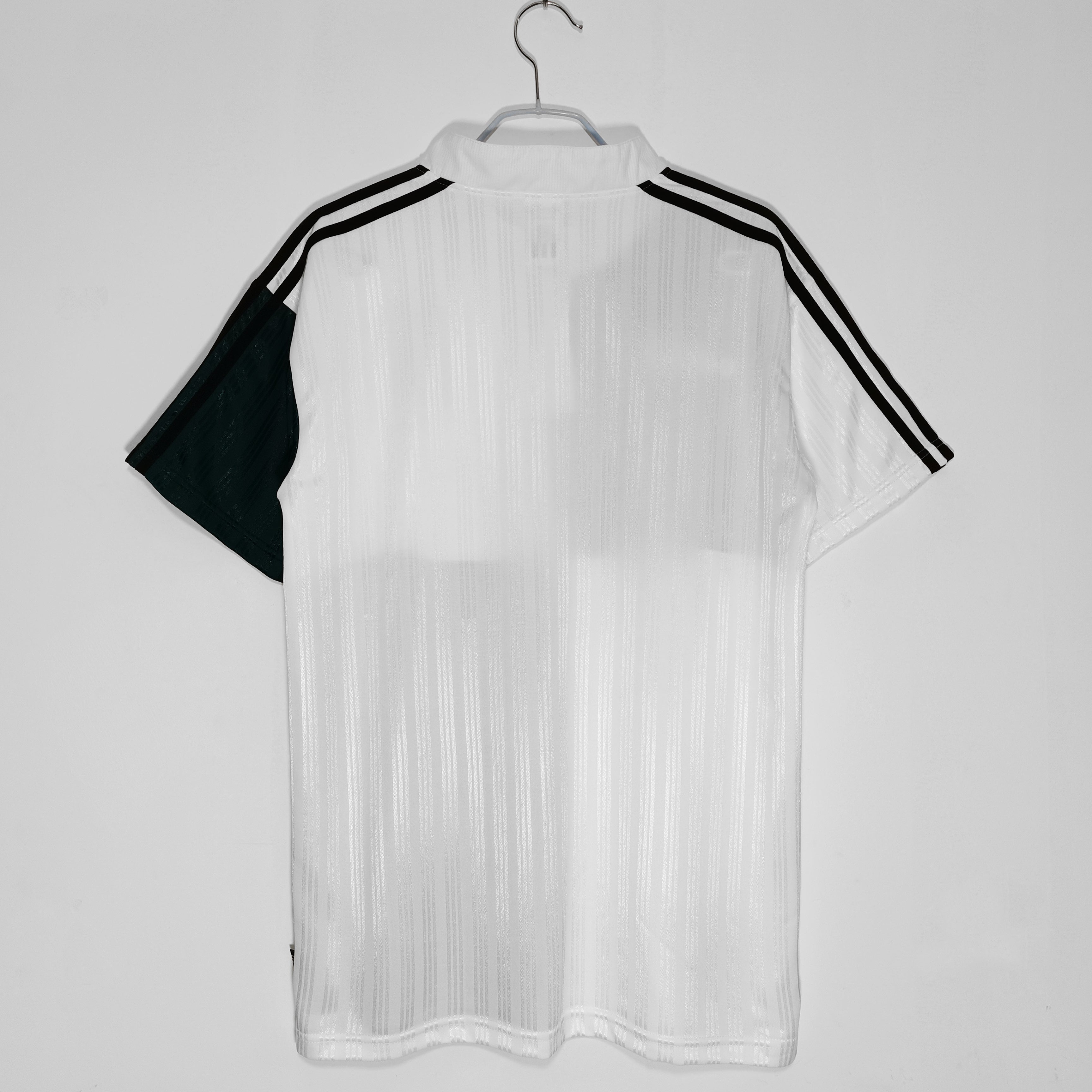 95/96 Liverpool Away Jersey