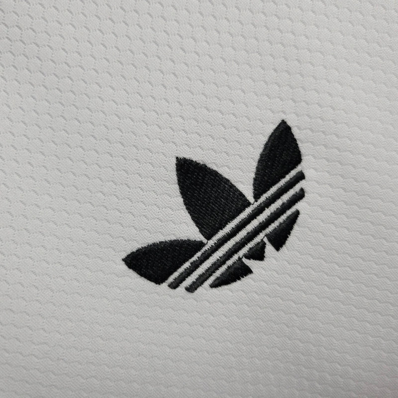 24-25 Juventus Goalkeeper Jersey