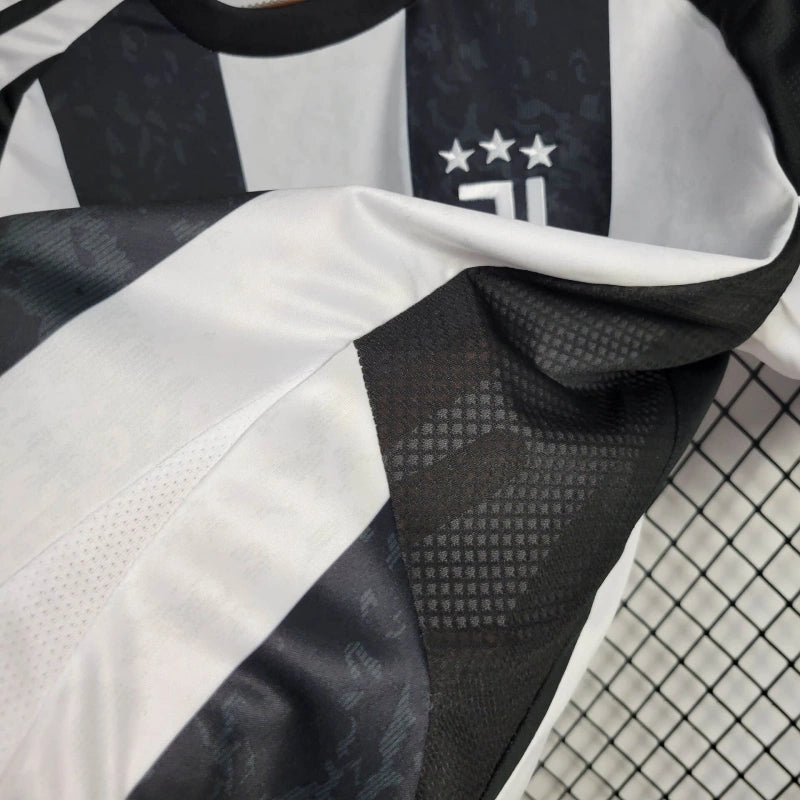 24-25 Juventus Home Jersey