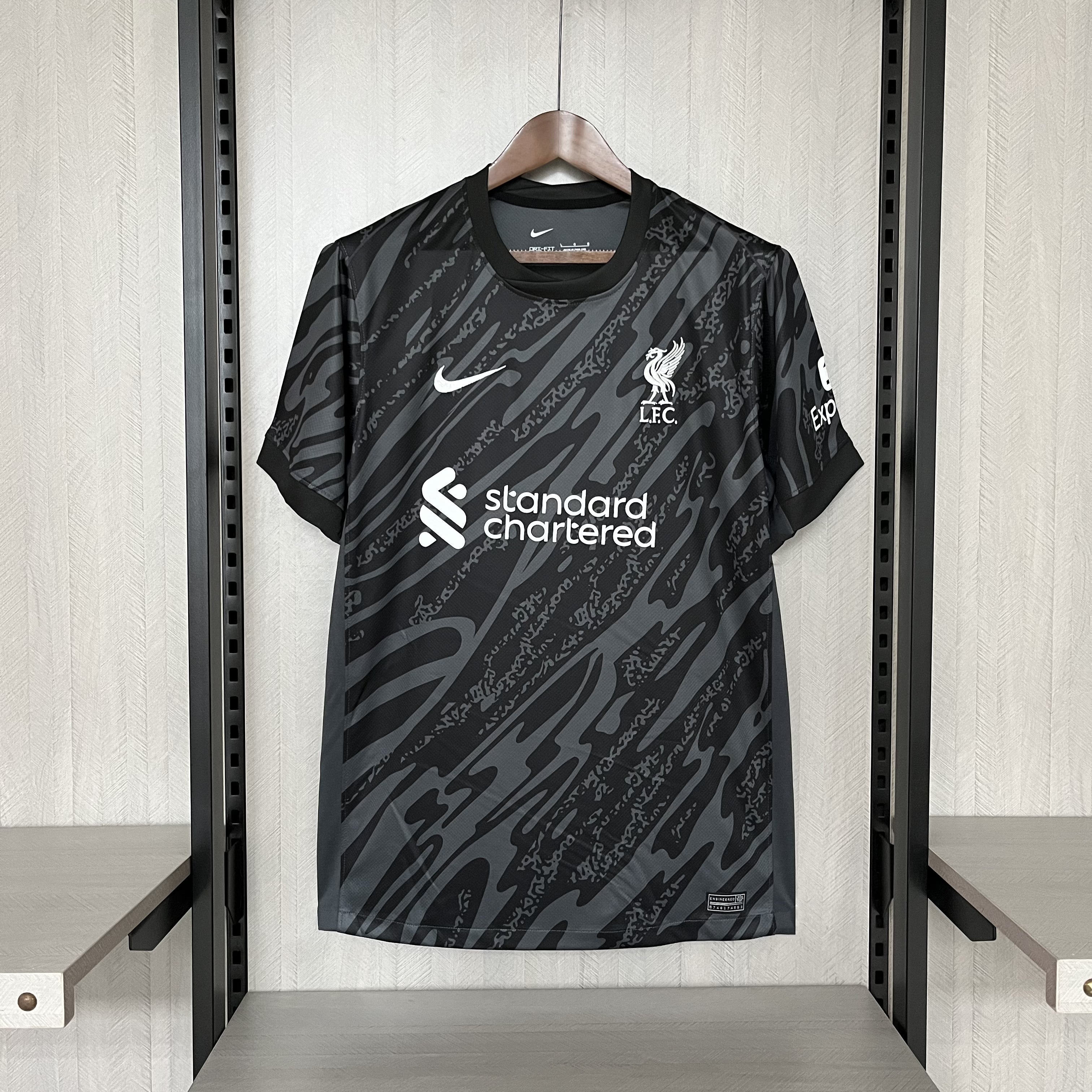 24-25 Liverpool FC Goalkeeper Black Jersey