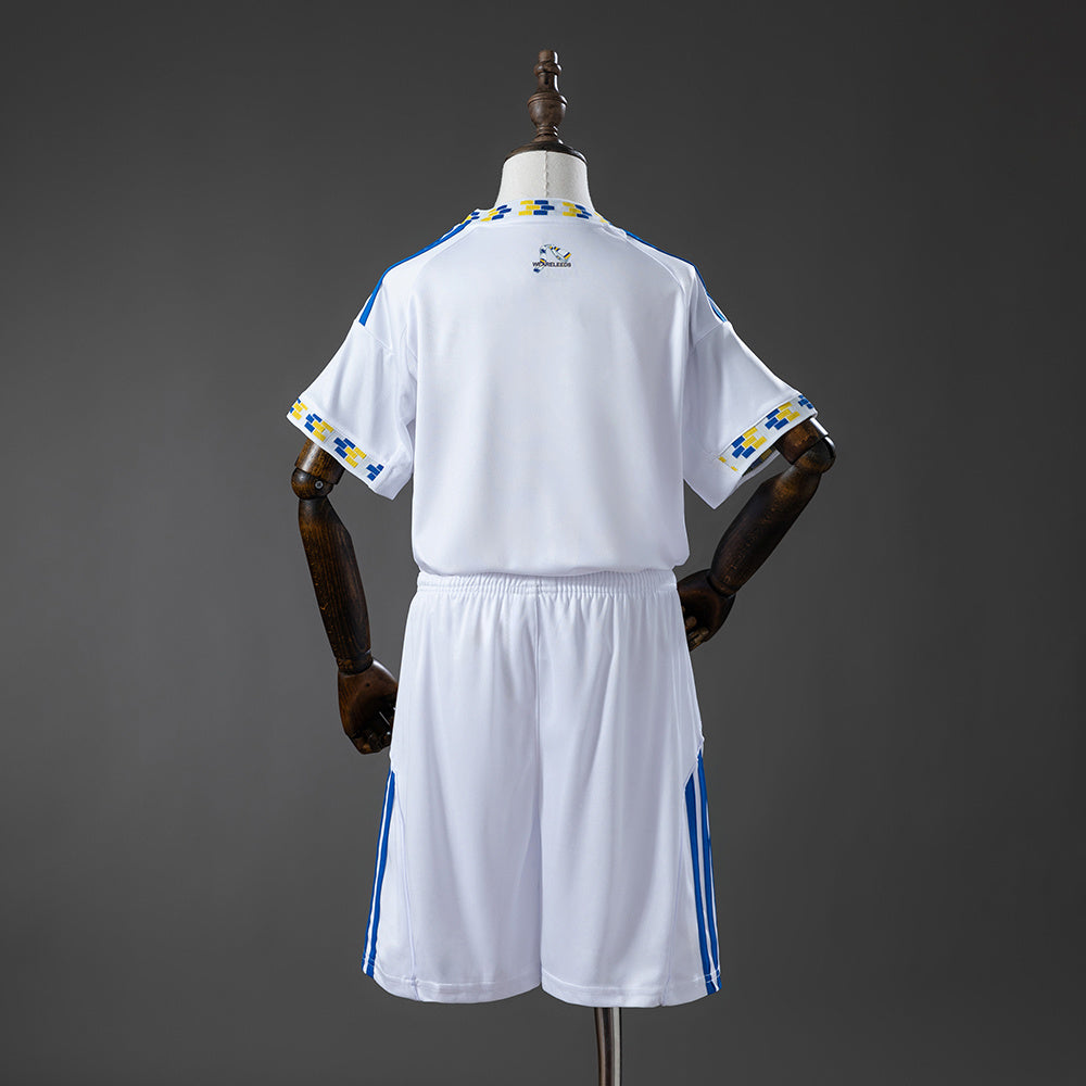 25/26 Leeds United Home Kids Kit