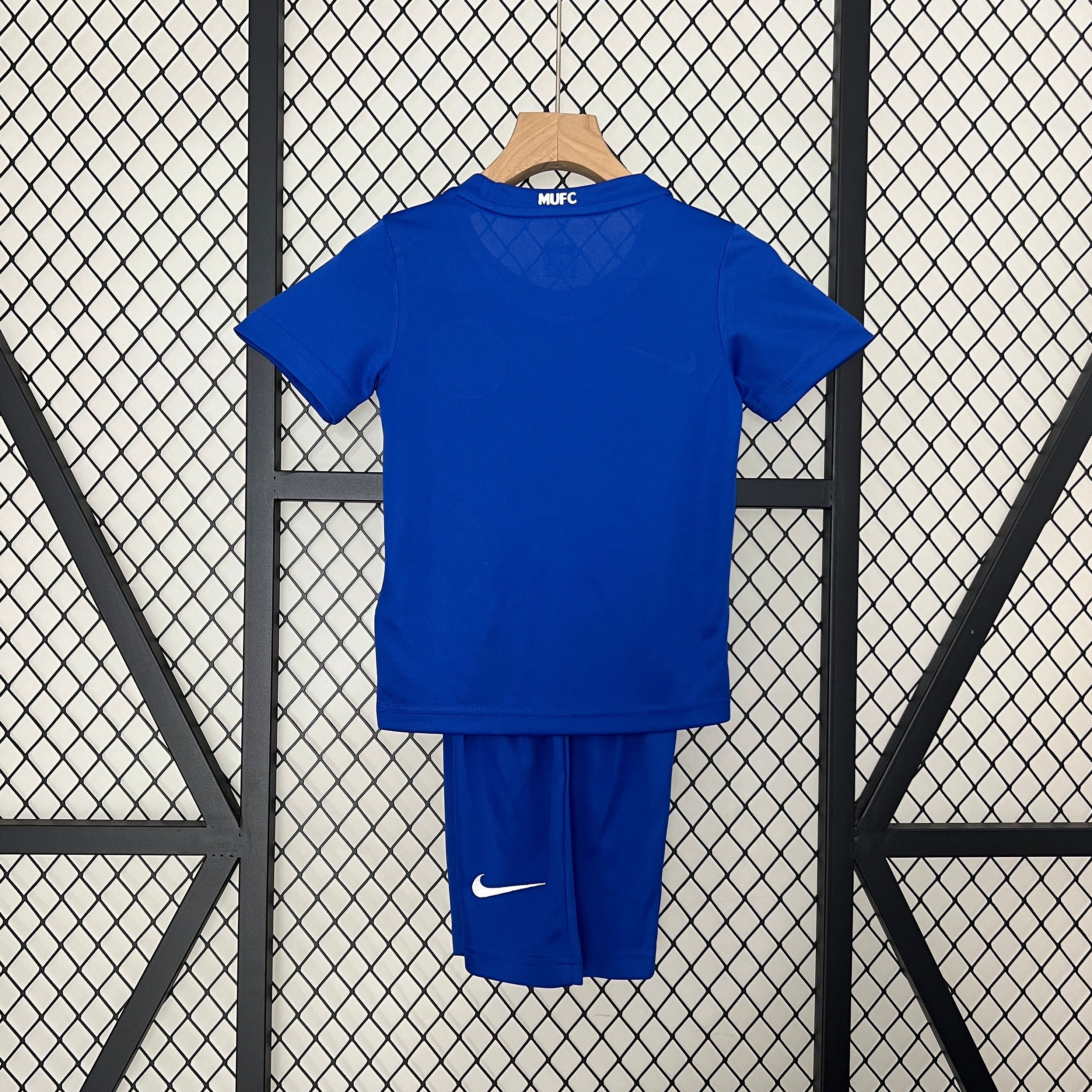08/09 Manchester United Away Retro Kids Kit